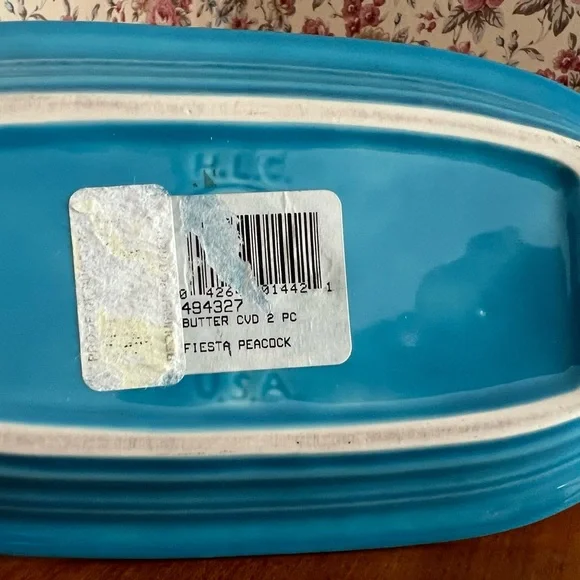 *RETIRED* NWT Fiesta Butter dish and cover Peacock Blue - Picture 3 of 3